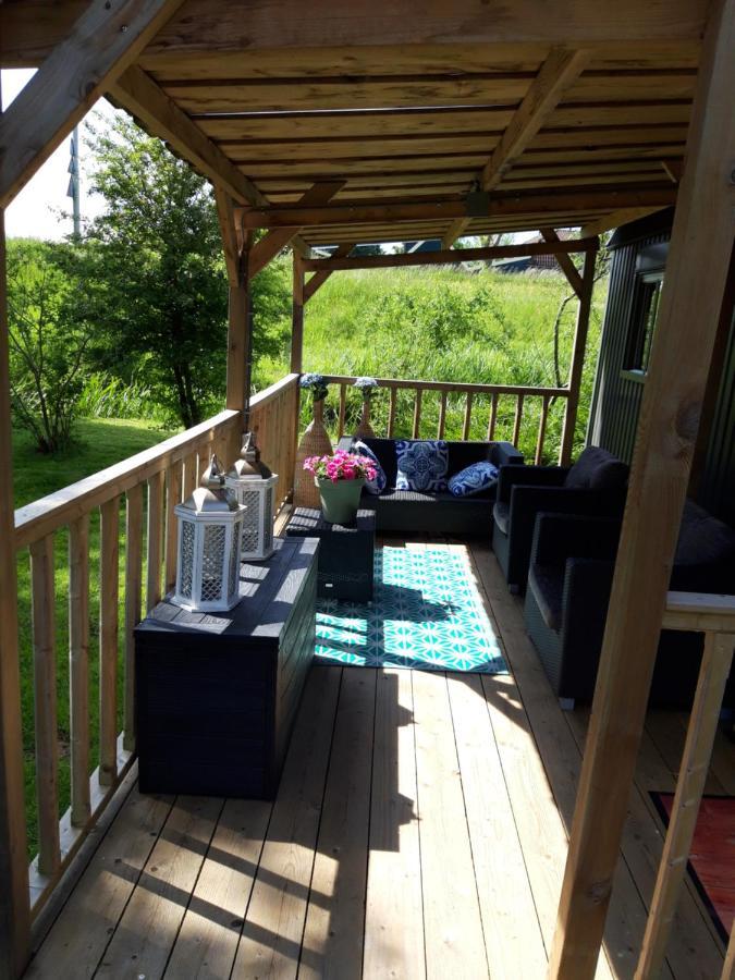 Tinyhouse Natuurhuisje Met Veranda Bij De Molen Tussen Alkmaar En Hoorn Oterleek Exterior photo